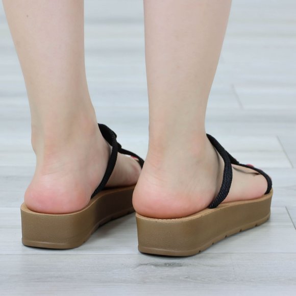 Black Women's T-Strap Gladiator Comfort Sandal Slip On Sliders Fabric Straps - Picture 12 of 13